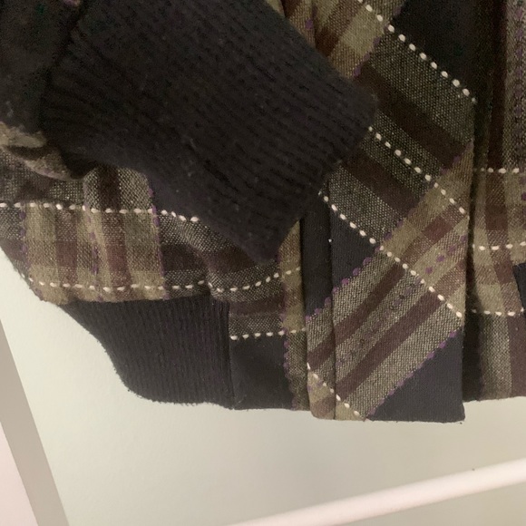 Size S Kensie Girl bomber jacket. Tweed plaid design, and quilted liner. - Picture 3 of 8